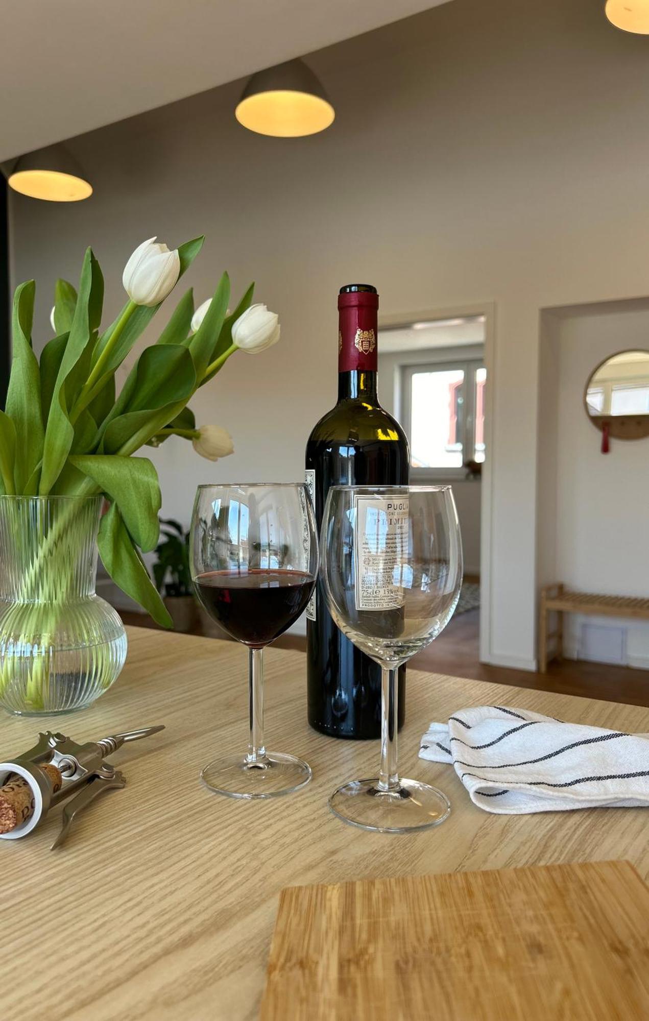 Neues Trendy Dachgeschossloft Apartment Hannover Bagian luar foto